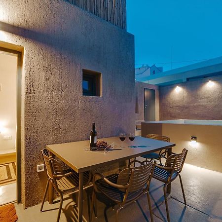 Present Perfect Villa - Private Pool ฟิรอสเตฟานี ภายนอก รูปภาพ